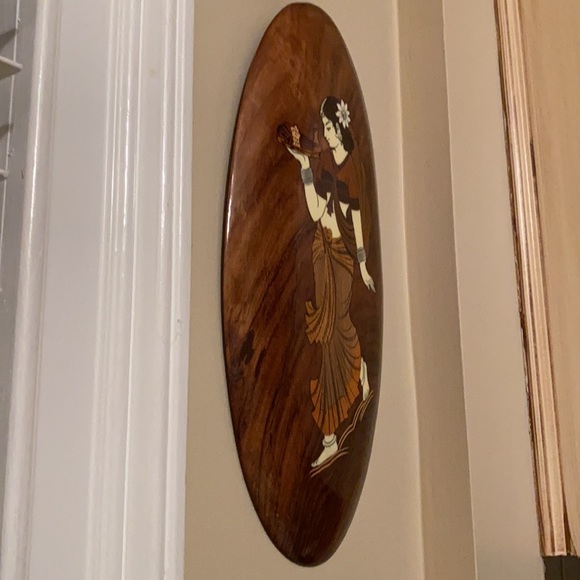 Decor Items - Picture 4 of 9